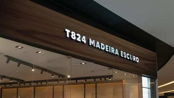 Chapa de Acm Unibond T824 Madeira Escuro 3mm 1.22 X 5.00m